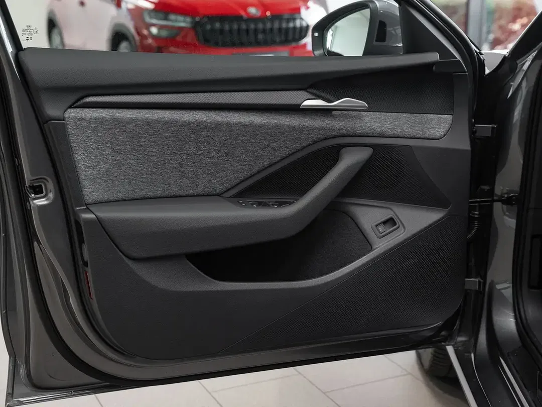 Skoda Superb - Thumbnail 14