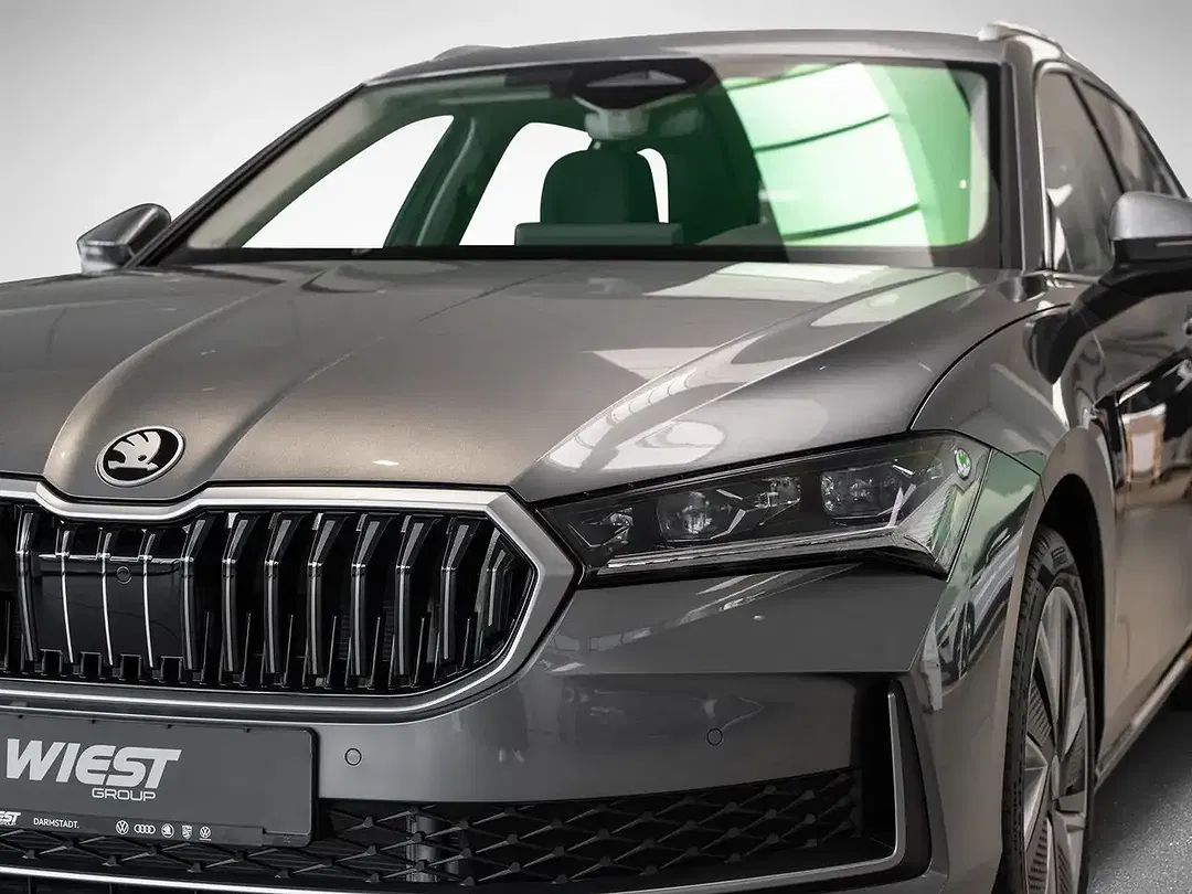 Skoda Superb - Thumbnail 6