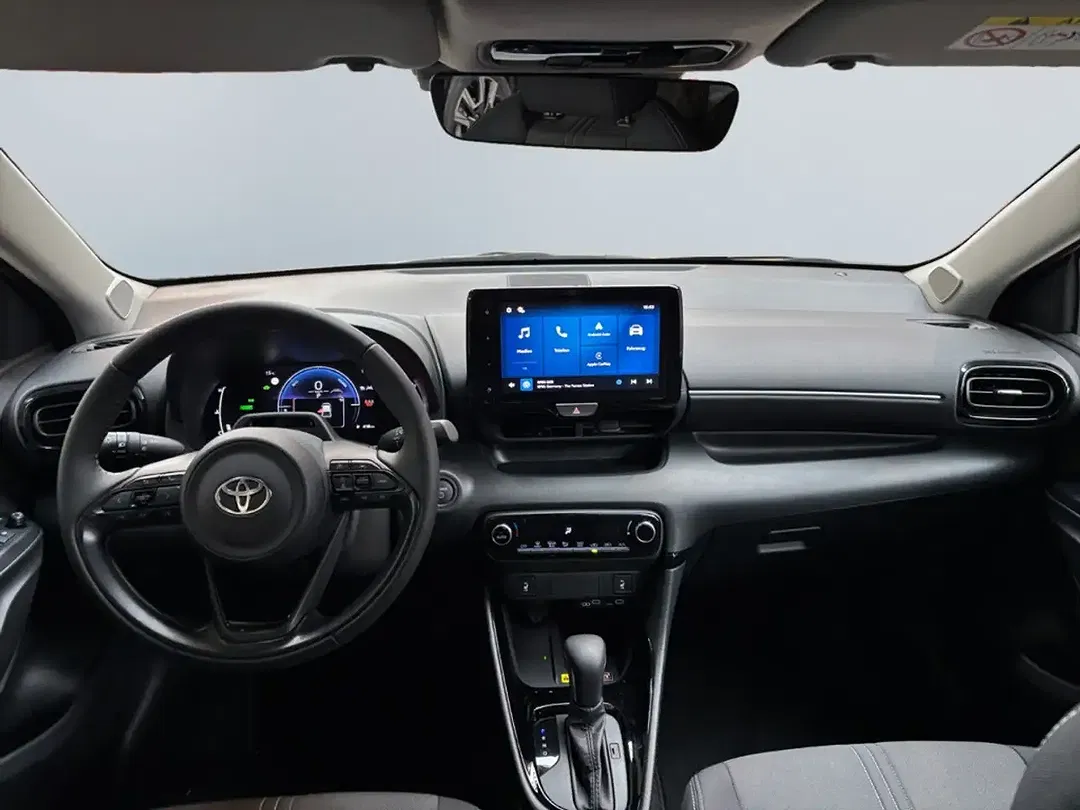Toyota Yaris - Thumbnail 8