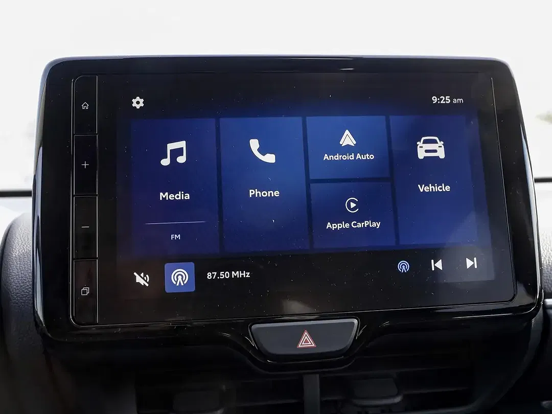 Toyota Yaris - Thumbnail 5