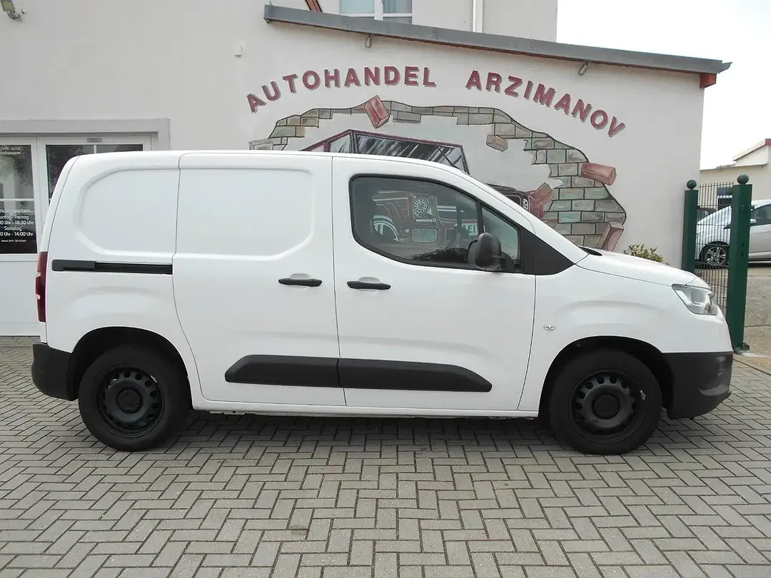Toyota Proace - Thumbnail 3