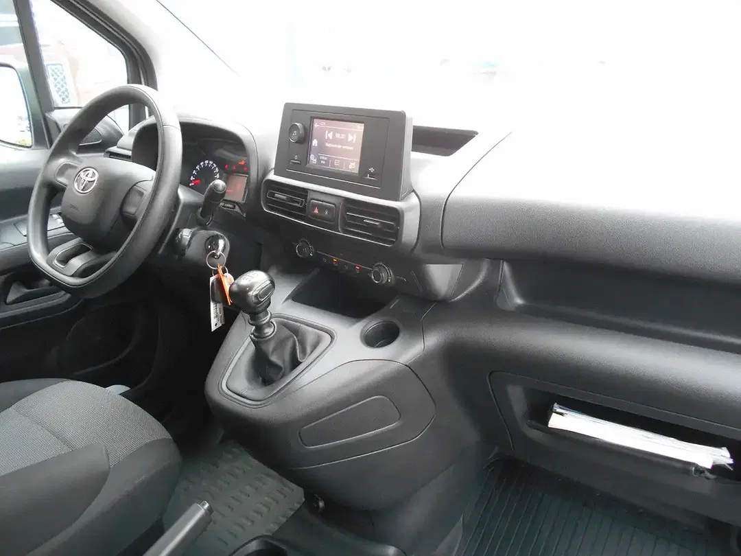 Toyota Proace - Thumbnail 6