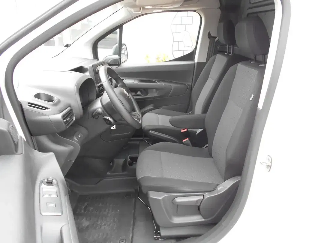 Toyota Proace - Thumbnail 8