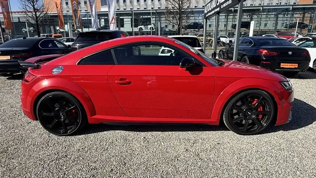 Audi TT RS - Thumbnail 3
