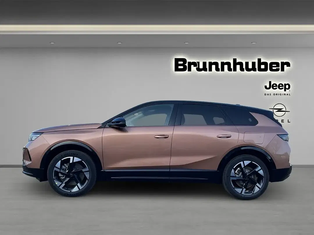 Opel Grandland - Thumbnail 2
