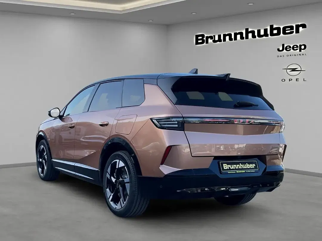 Opel Grandland - Thumbnail 3