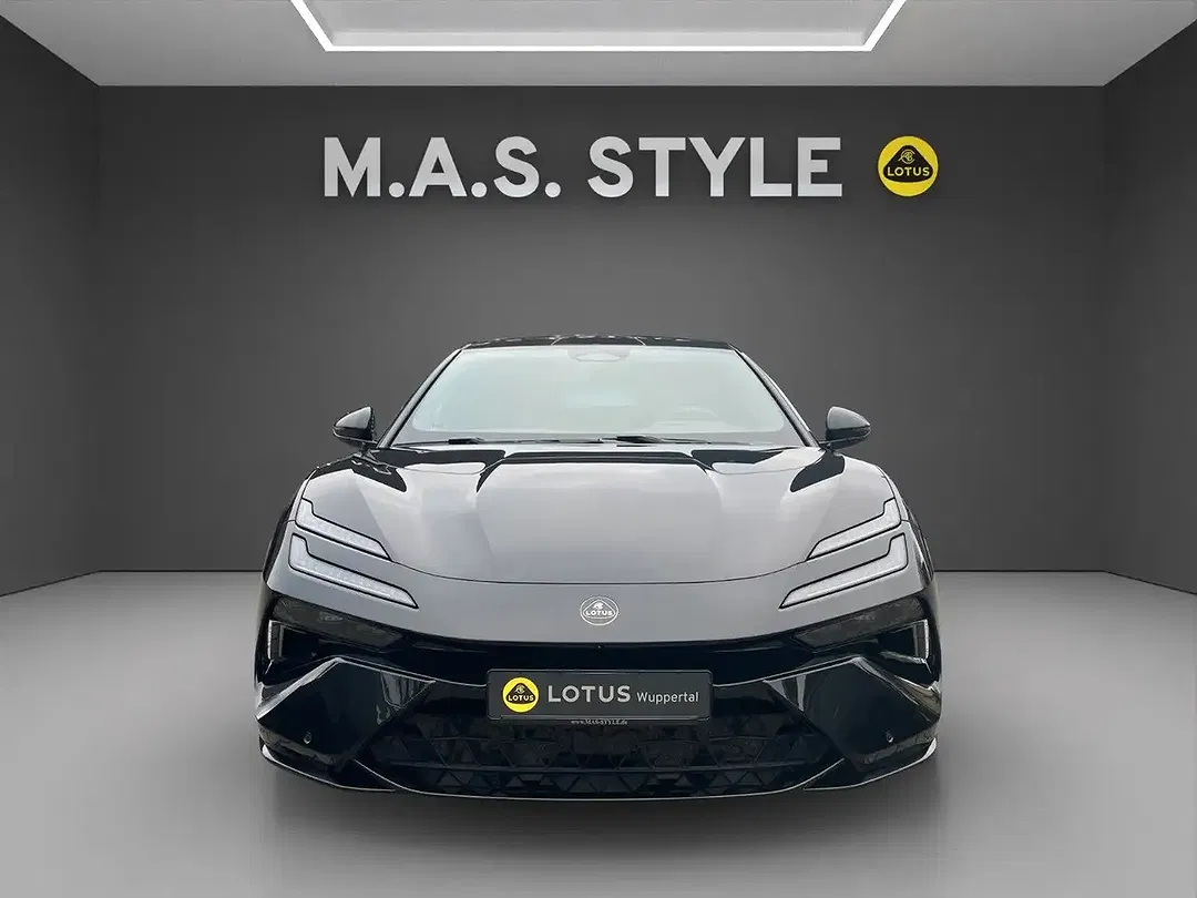 Lotus Emeya - Thumbnail 3