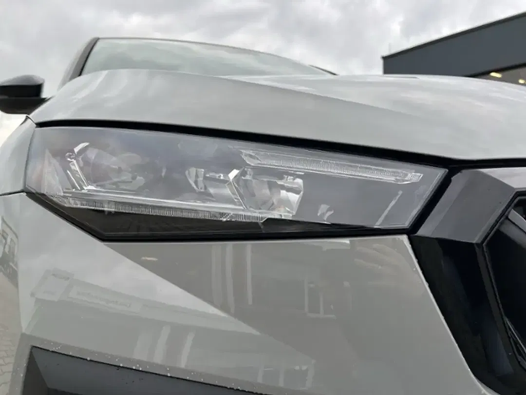 Skoda Scala - Thumbnail 6