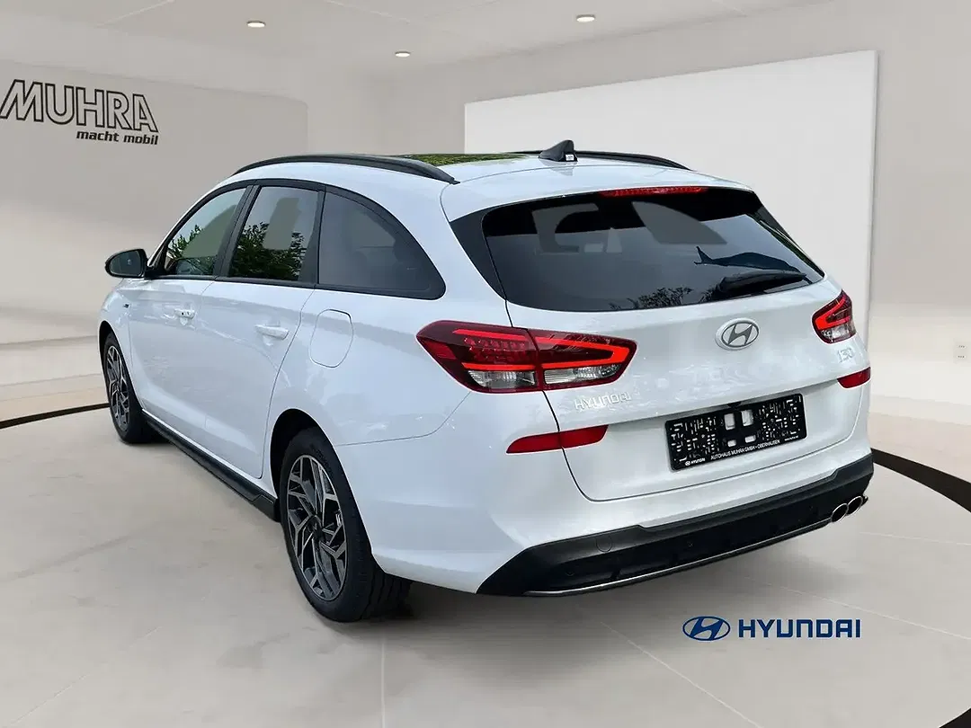 Hyundai i30 - Thumbnail 2