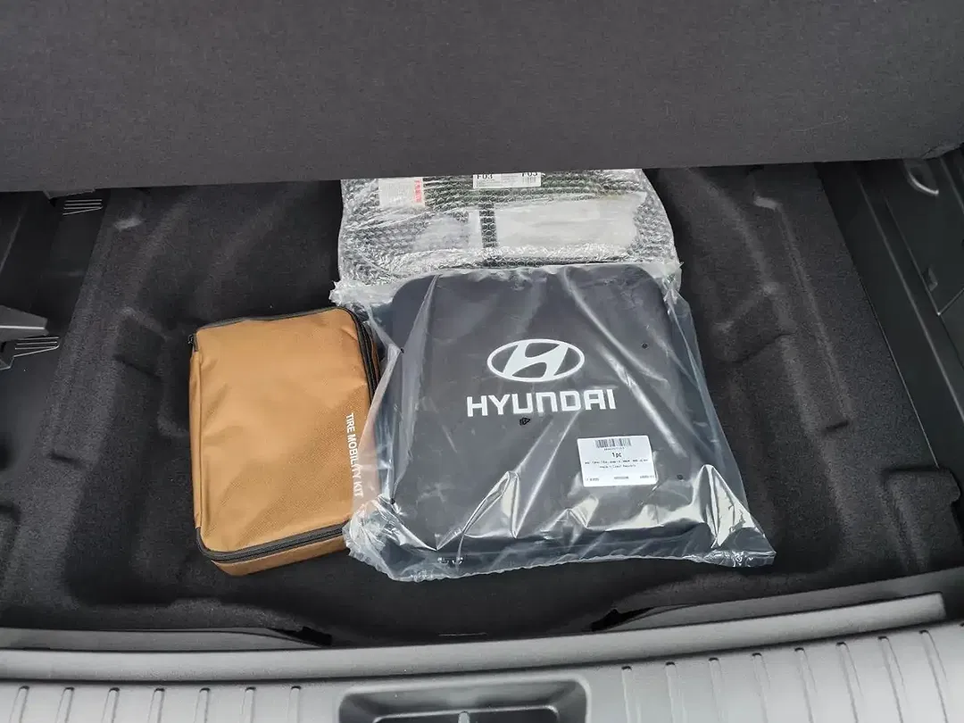 Hyundai KONA - Thumbnail 8