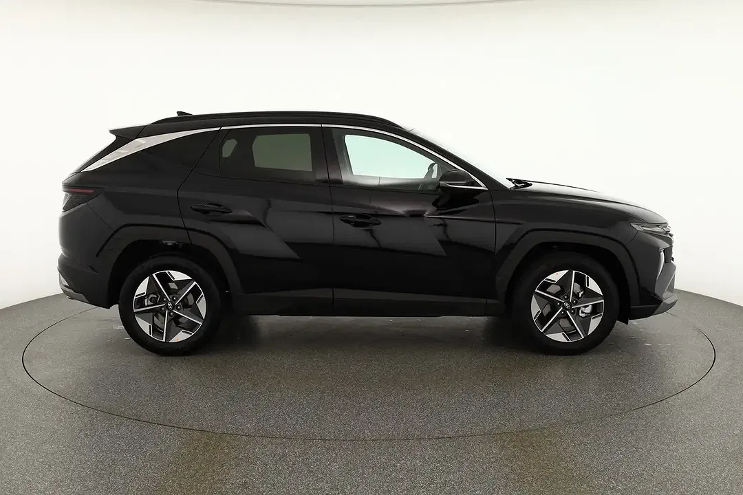 Hyundai TUCSON - Thumbnail 5