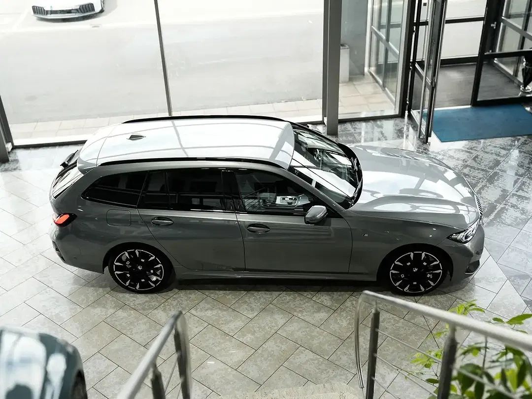 BMW 320 - Thumbnail 7