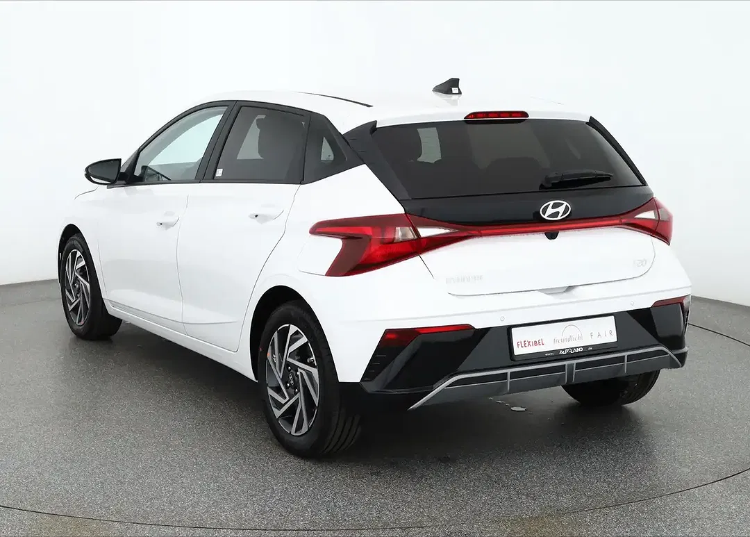 Hyundai i20 - Thumbnail 2