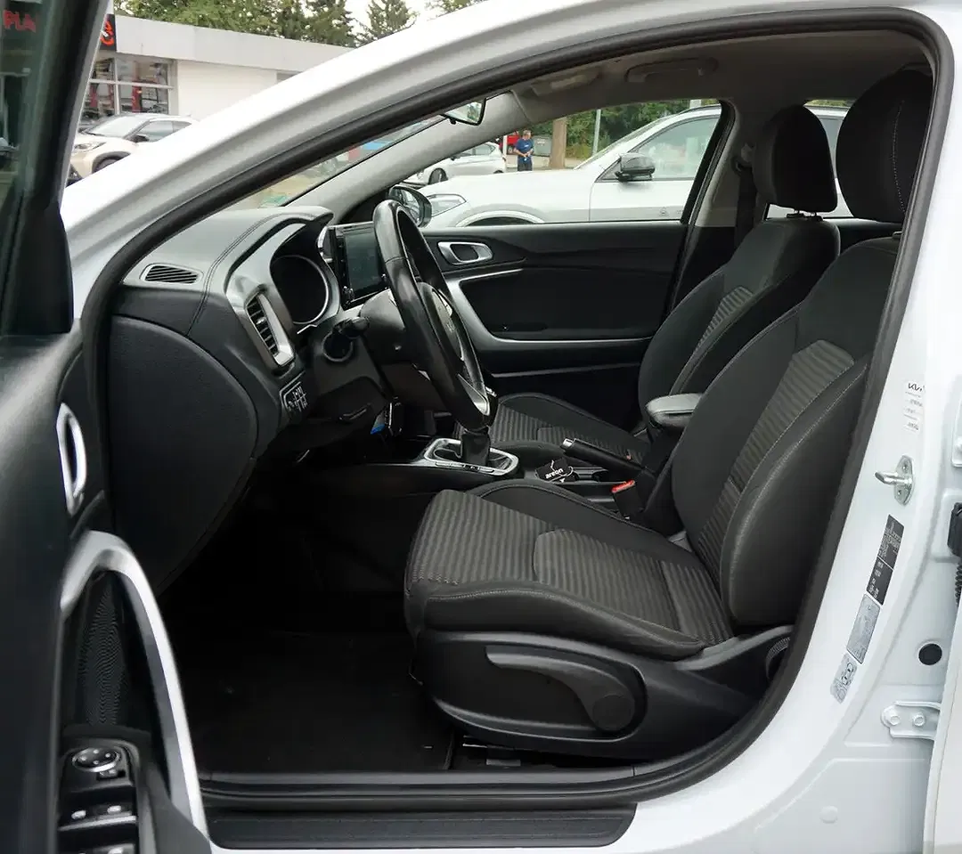 Kia XCeed - Thumbnail 11