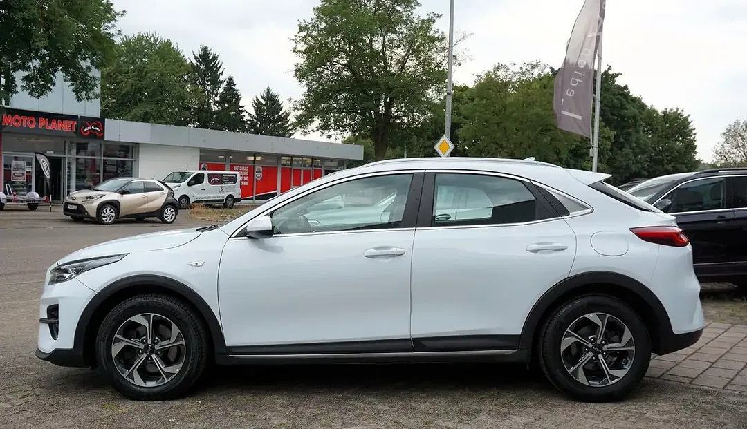 Kia XCeed - Thumbnail 2