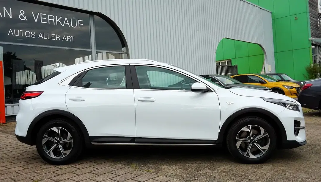 Kia XCeed - Thumbnail 8