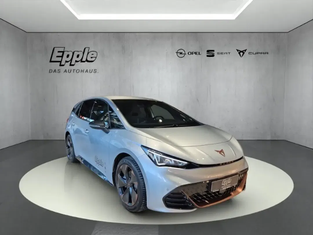 CUPRA Born - Thumbnail 1