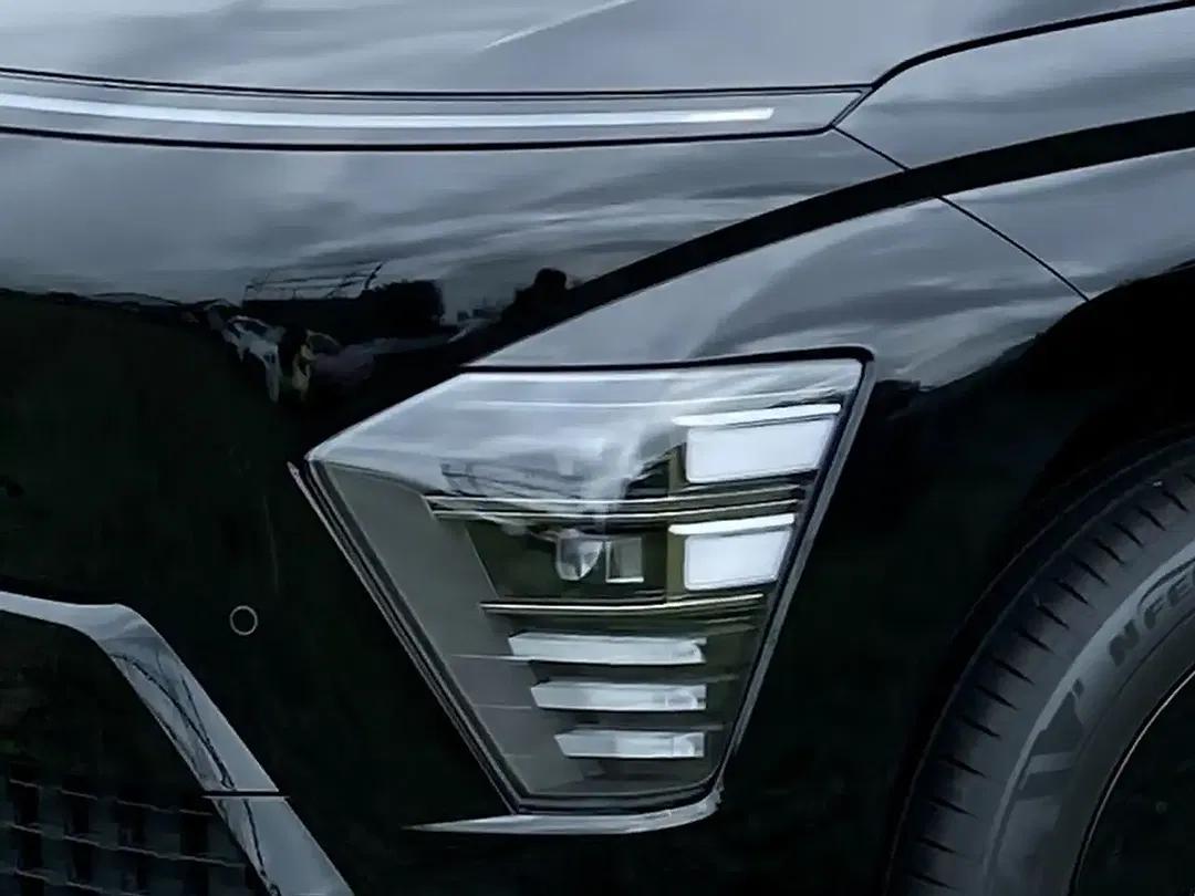 Hyundai KONA - Thumbnail 5