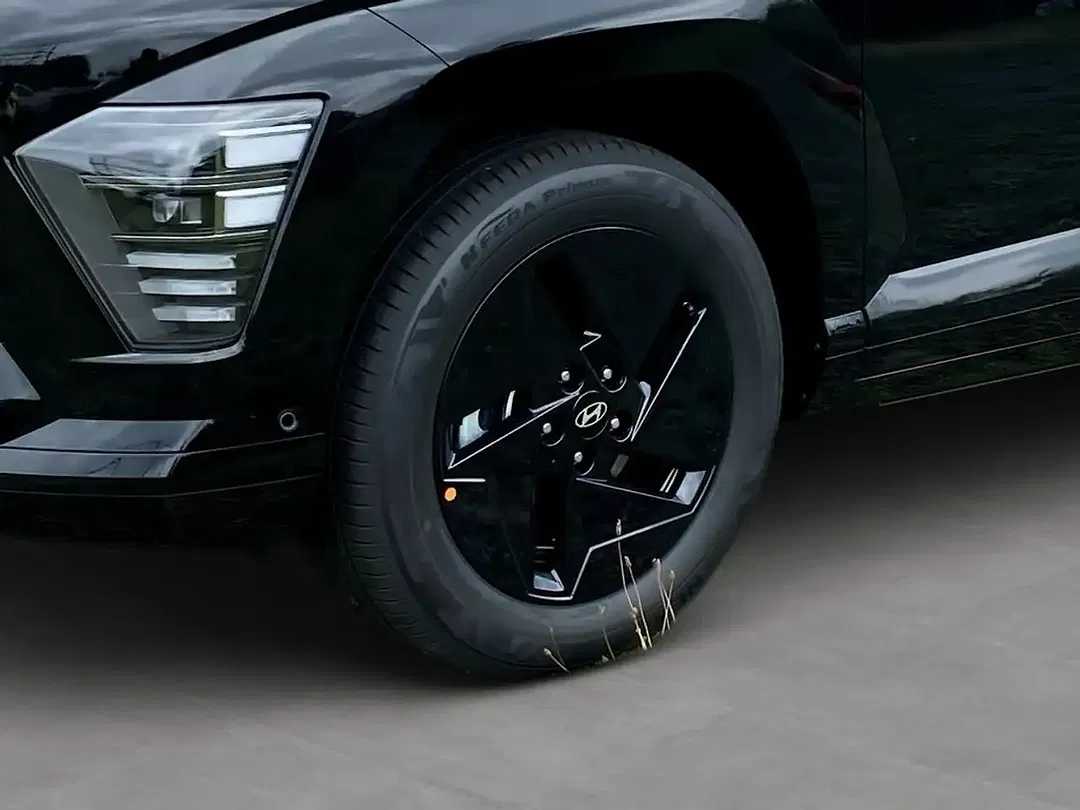 Hyundai KONA - Thumbnail 6