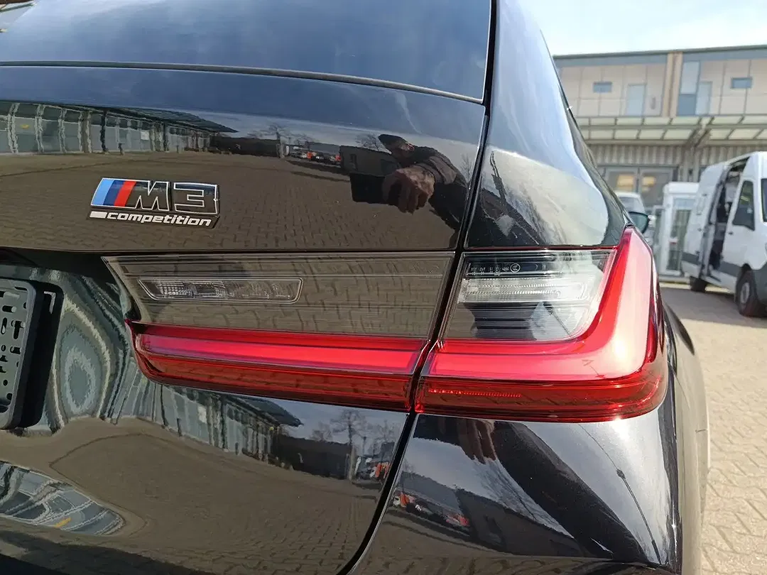 BMW M3 - Thumbnail 11