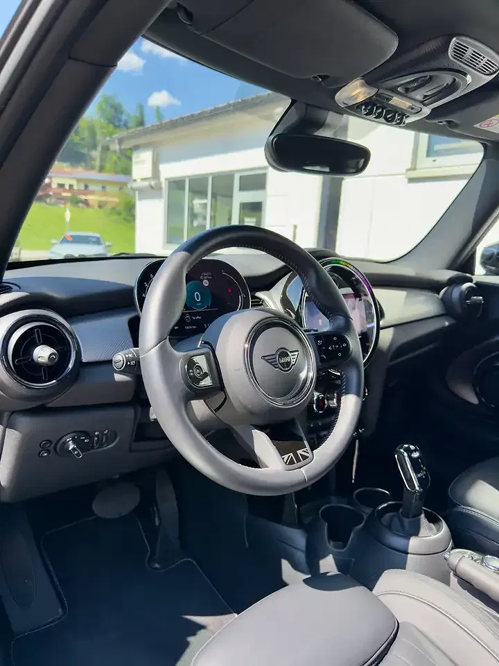 MINI Cooper - Thumbnail 12