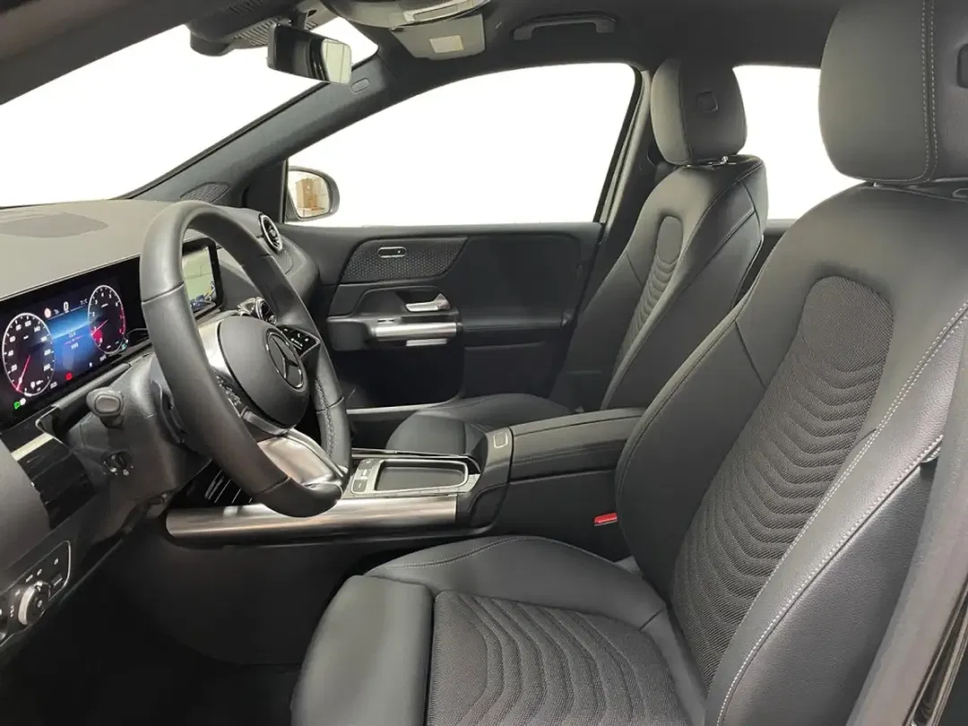 Mercedes-Benz B 200 - Thumbnail 5