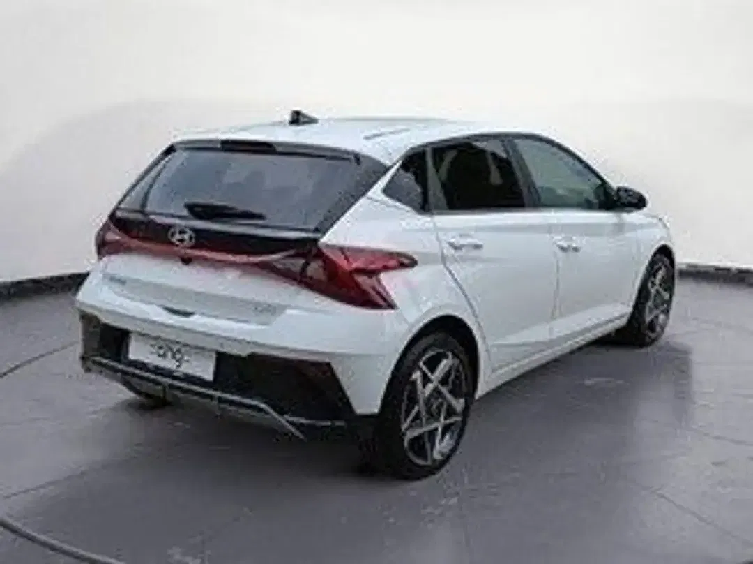 Hyundai i20 - Thumbnail 2