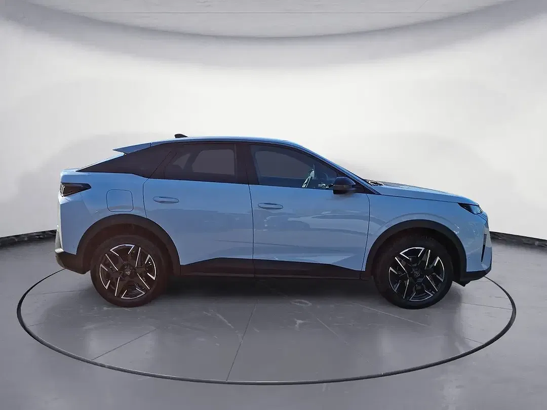 Peugeot 3008 - Thumbnail 4
