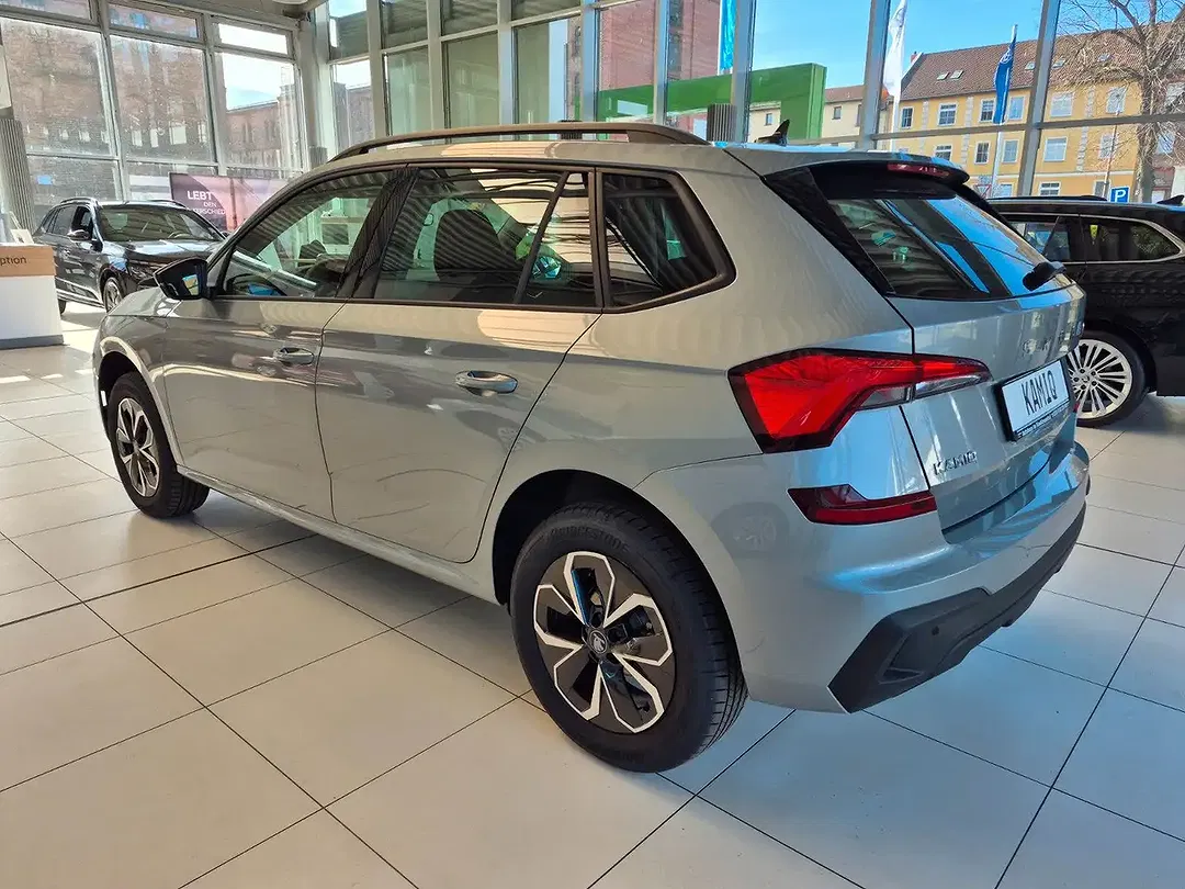 Skoda Kamiq - Thumbnail 2