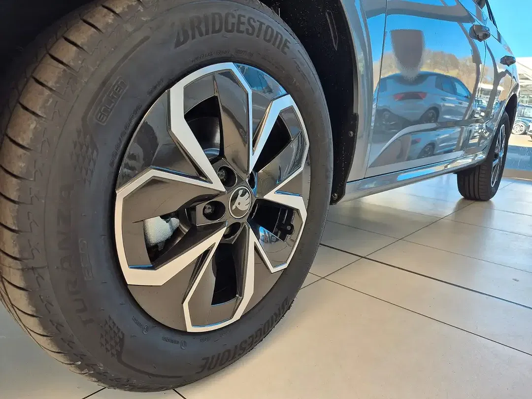 Skoda Kamiq - Thumbnail 6