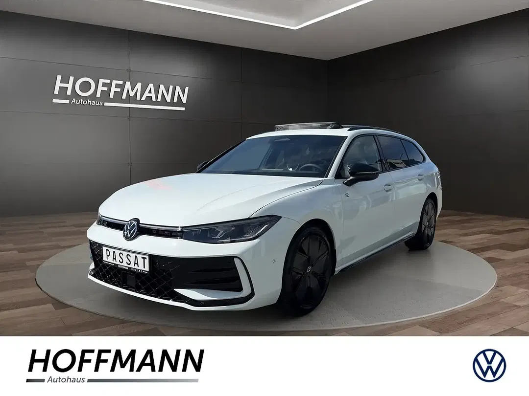Volkswagen Passat Variant - Thumbnail 1