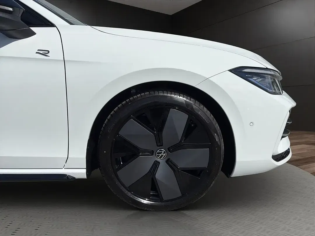 Volkswagen Passat Variant - Thumbnail 6