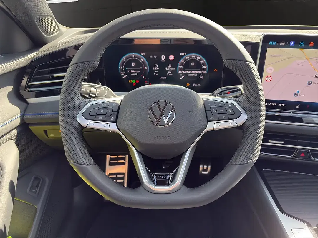 Volkswagen Passat Variant - Thumbnail 9