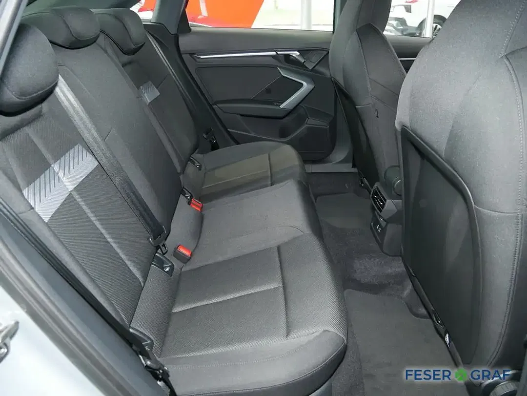 Audi A3 - Thumbnail 5