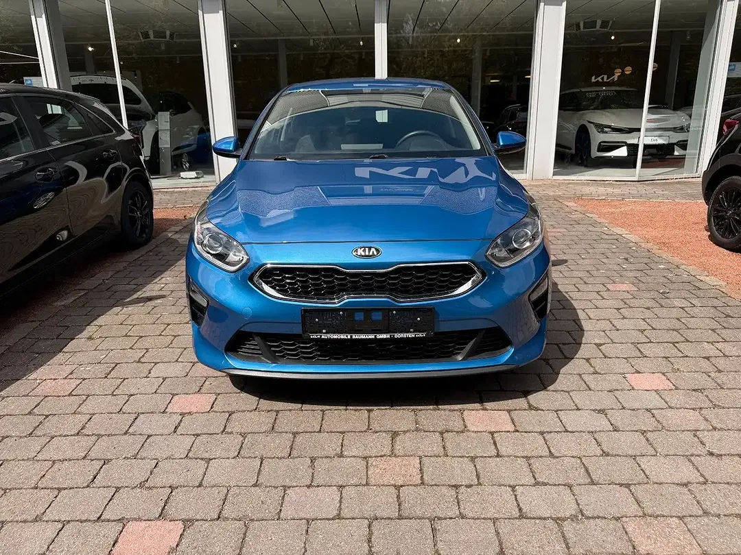 Kia Ceed / cee'd - Thumbnail 2