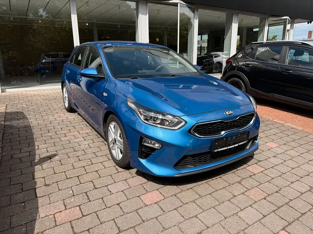 Kia Ceed / cee'd - Thumbnail 3