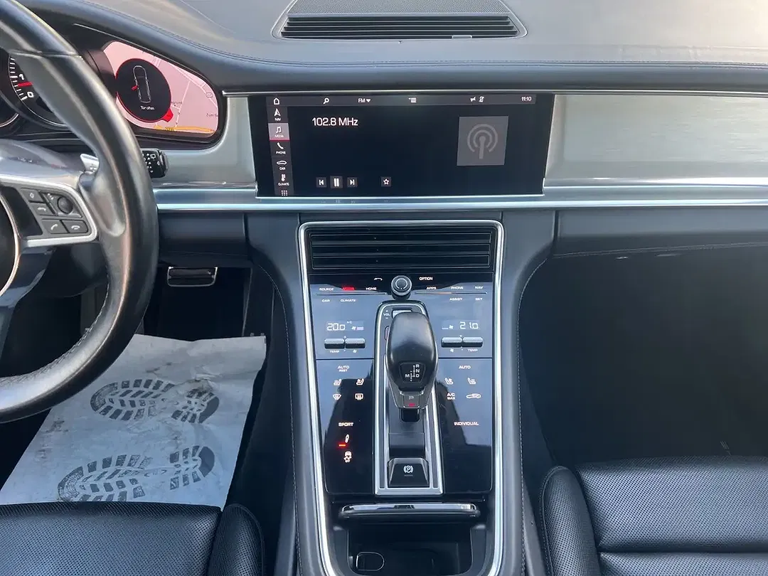 Porsche Panamera - Thumbnail 14
