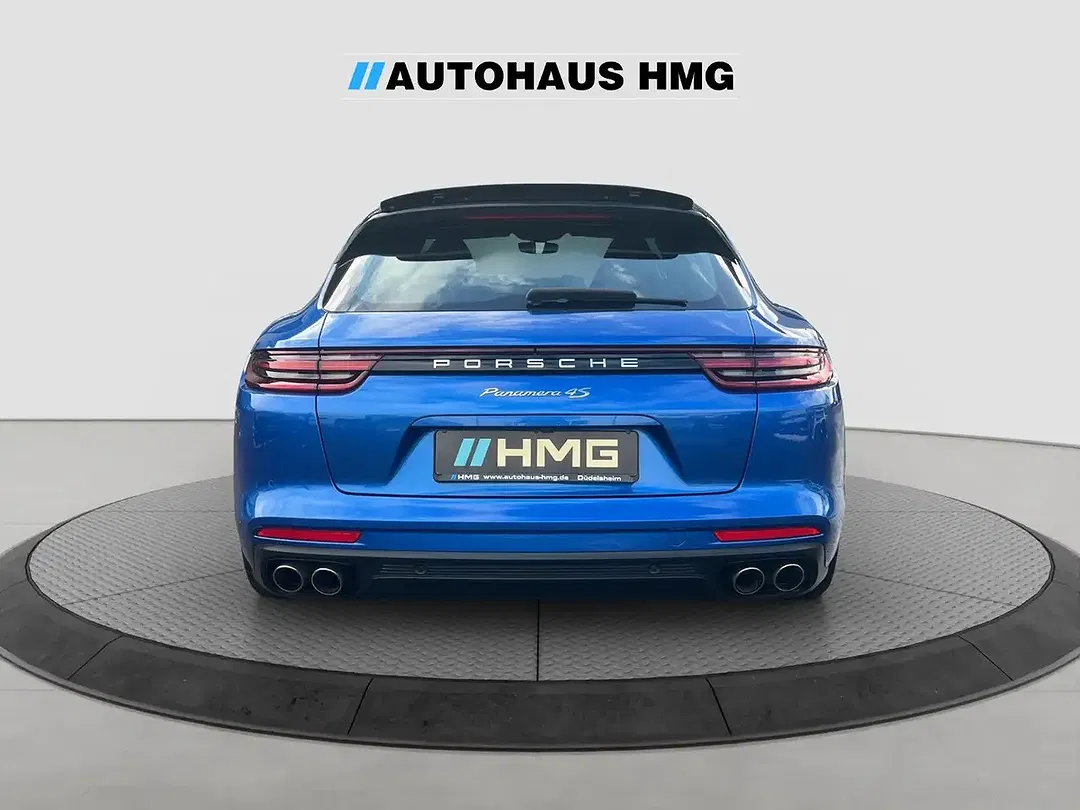 Porsche Panamera - Thumbnail 3