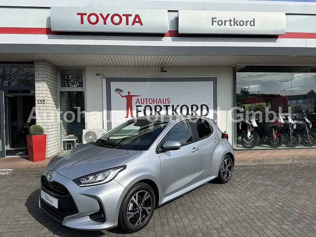 Toyota Yaris - Afbeelding 1