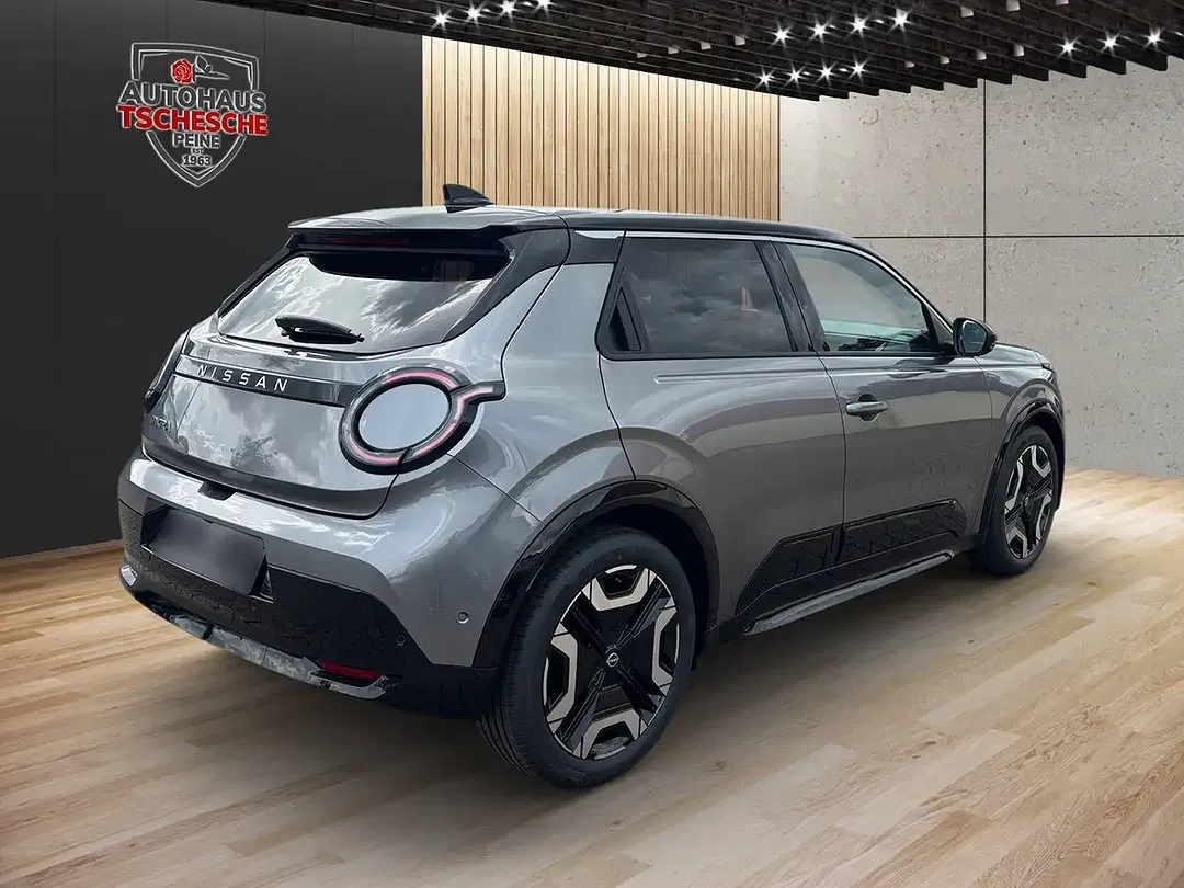 Nissan Micra - Thumbnail 4