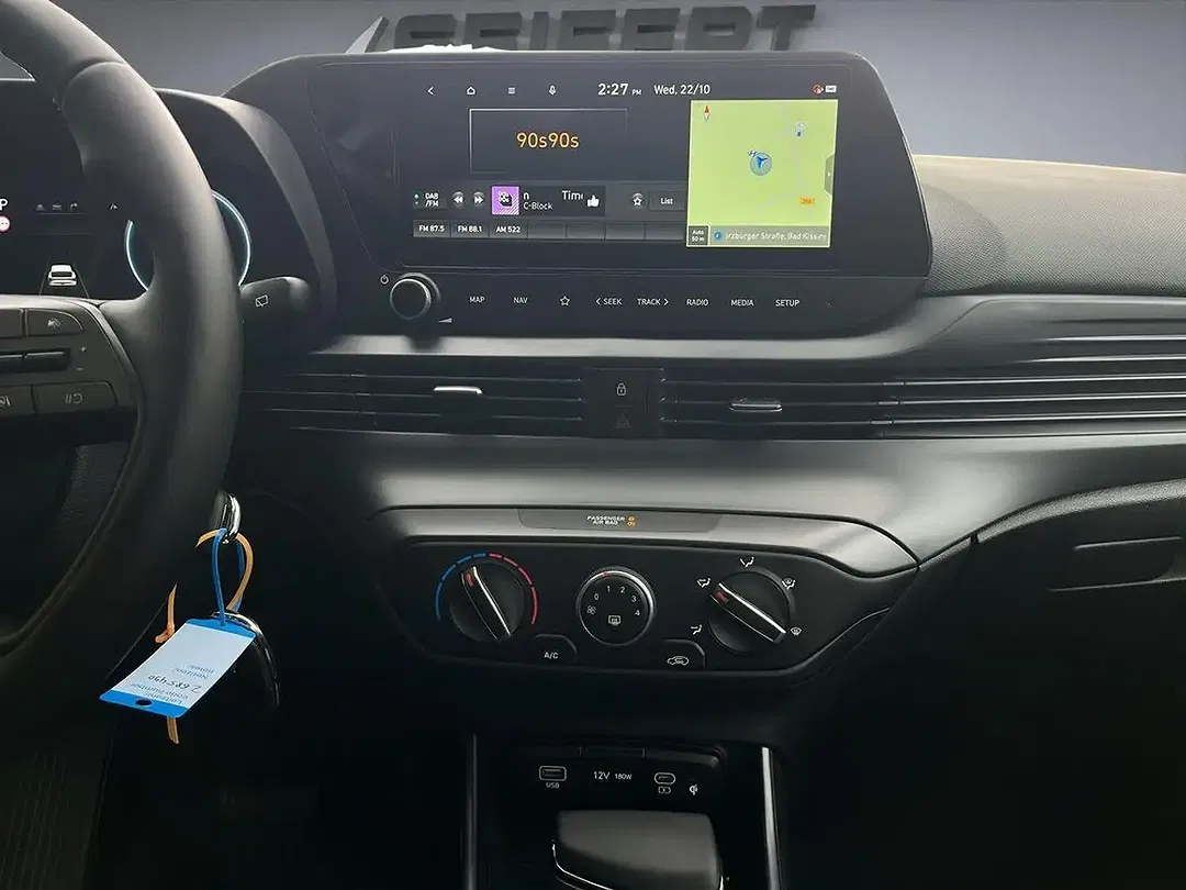 Hyundai i20 - Thumbnail 11