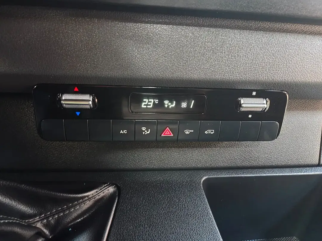 Mercedes-Benz Sprinter - Thumbnail 15