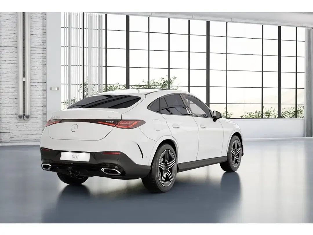 Mercedes-Benz GLC 220 - Thumbnail 2
