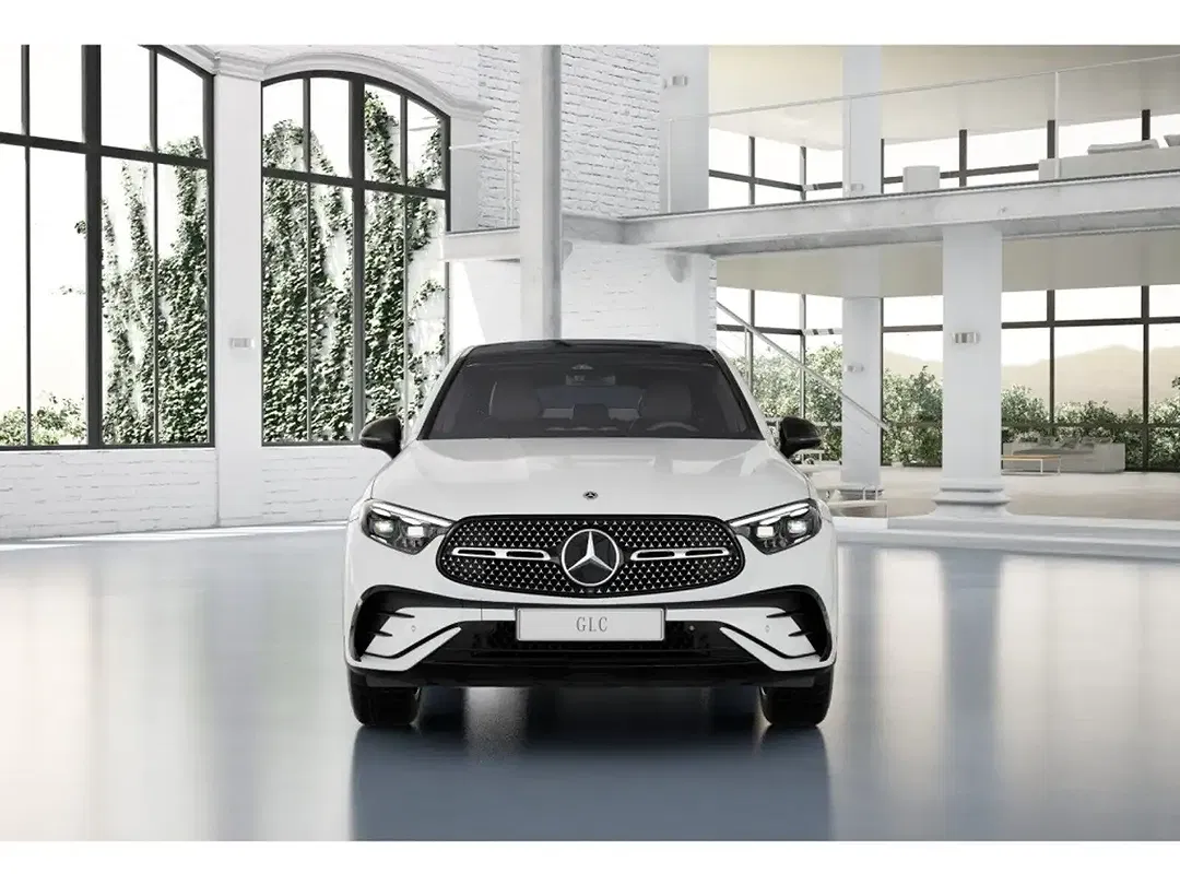 Mercedes-Benz GLC 220 - Thumbnail 4