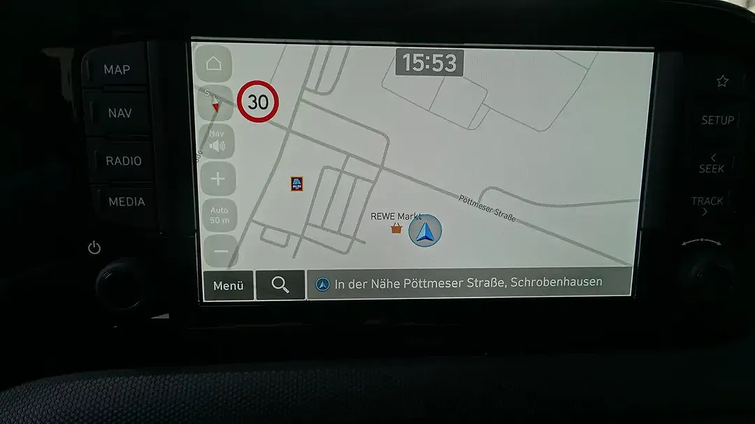 Hyundai i10 - Thumbnail 10