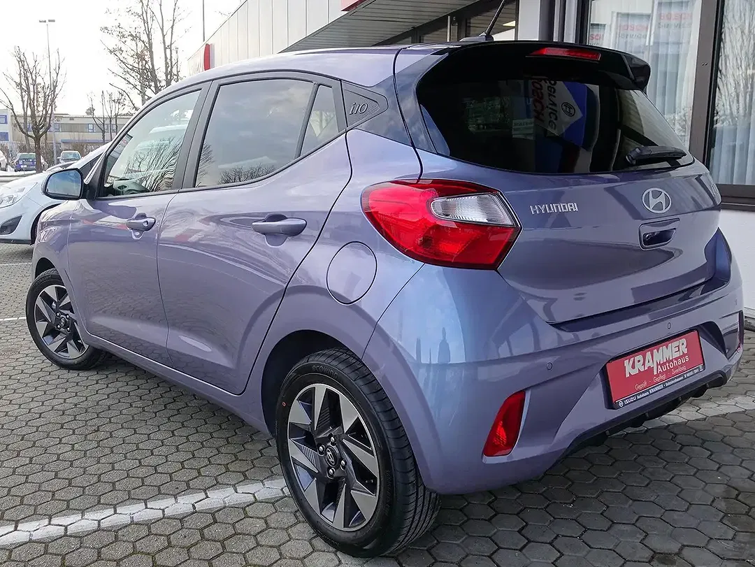 Hyundai i10 - Thumbnail 2