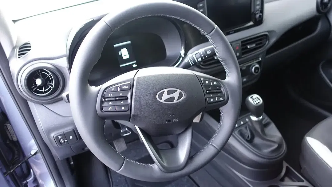 Hyundai i10 - Thumbnail 6
