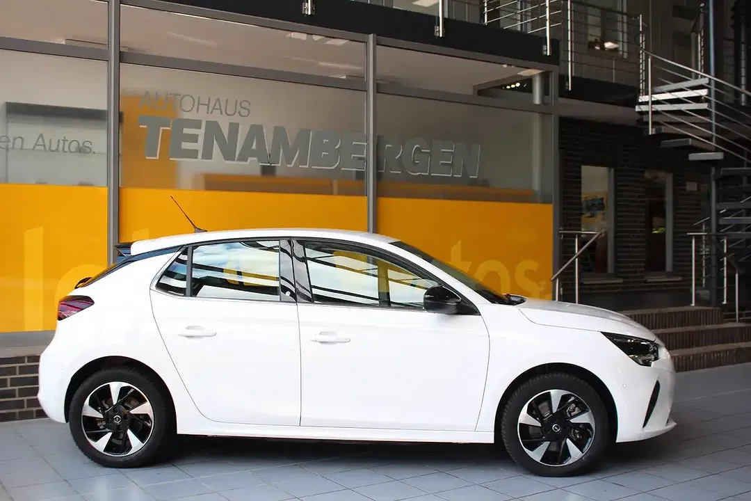 Opel Corsa - Thumbnail 3