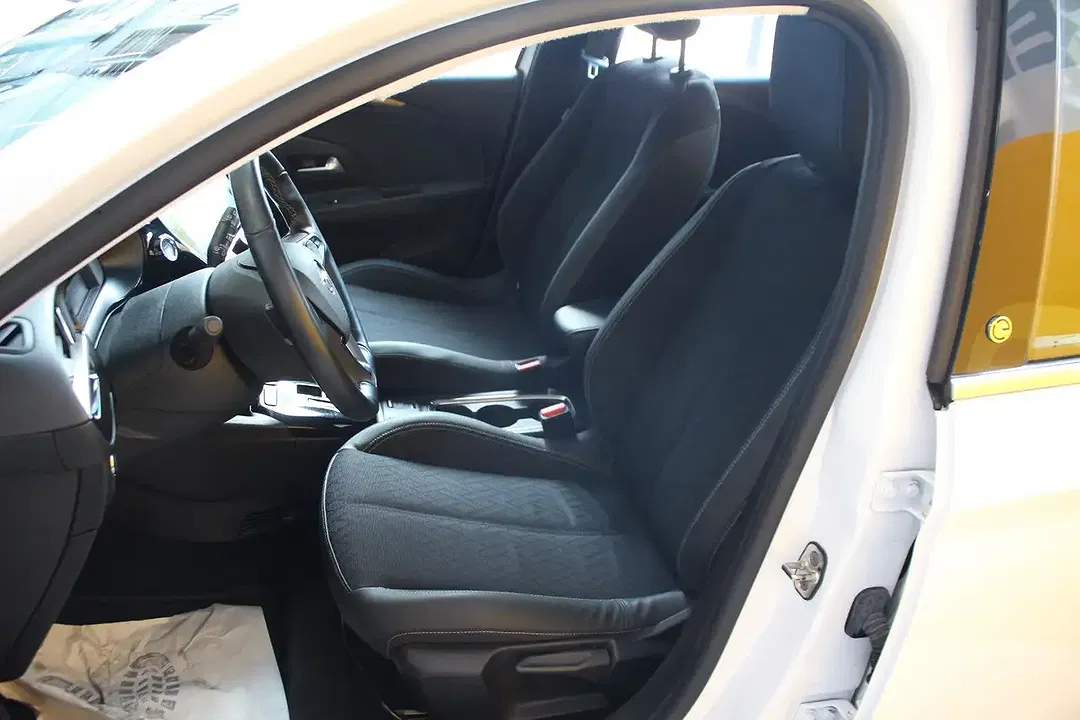 Opel Corsa - Thumbnail 7