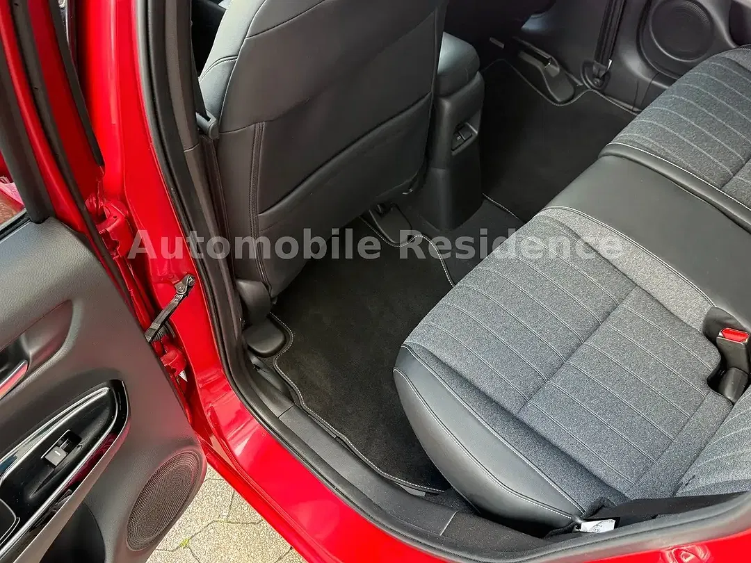 Honda Jazz - Thumbnail 5